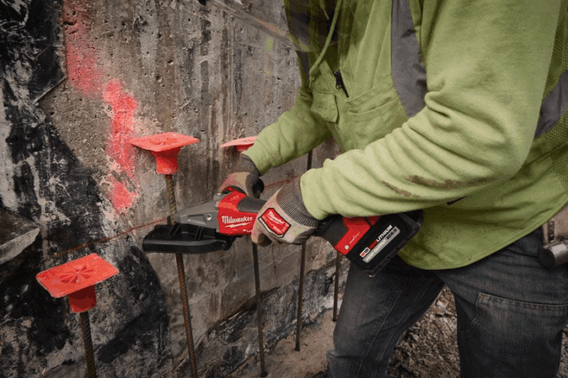 Milwaukee M18 Fuel Rebar Cutter